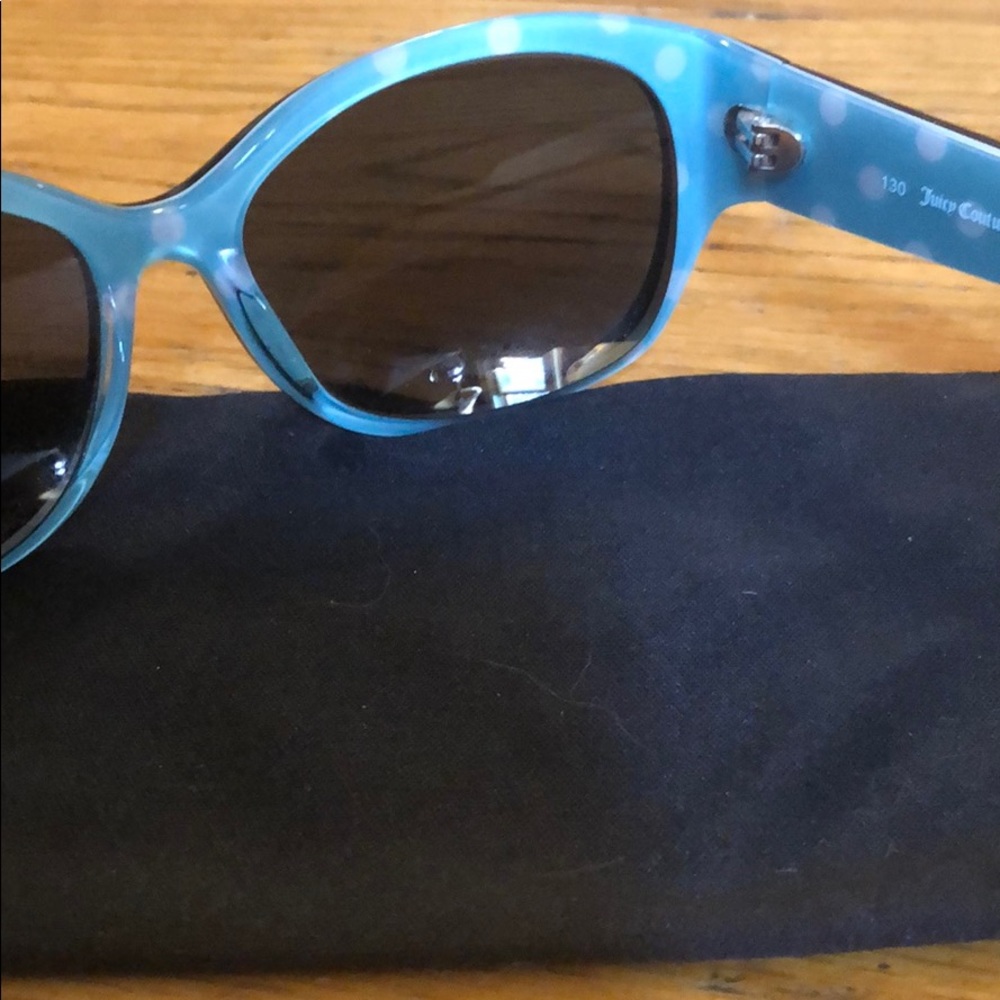Juicy Couture Reader Sunglasses! - image 5